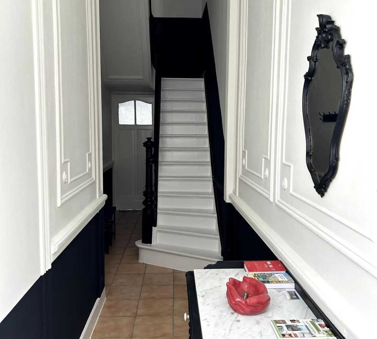 Spacious Townhouse In Antwerp 0*,