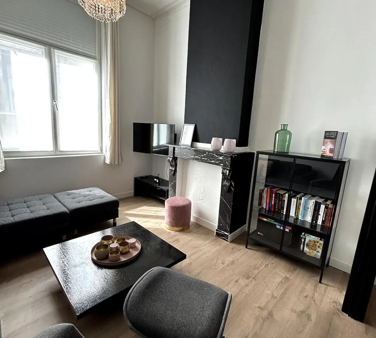 Spacious Townhouse In Antwerp